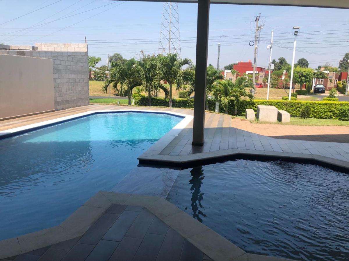 Comfortable And Roomy, In Sonsonate Εξωτερικό φωτογραφία